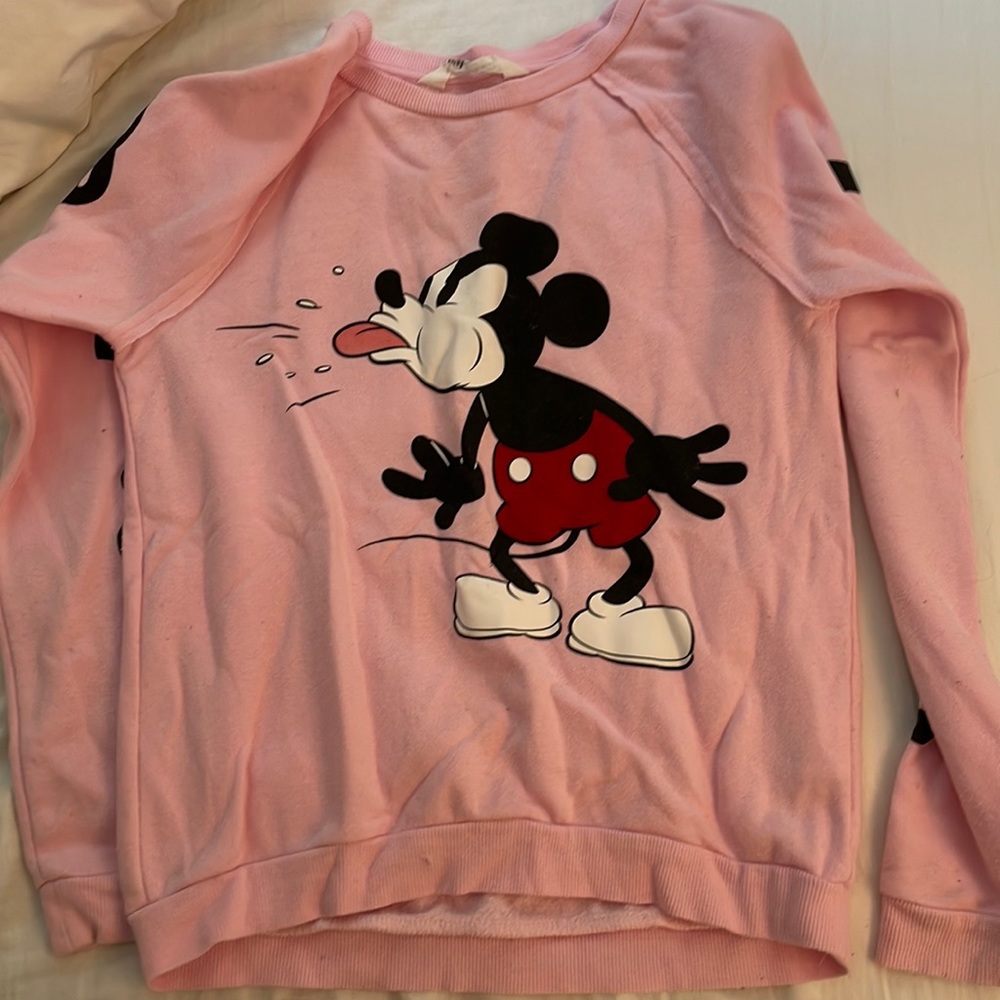 Fun mickey mouse sweatshirt